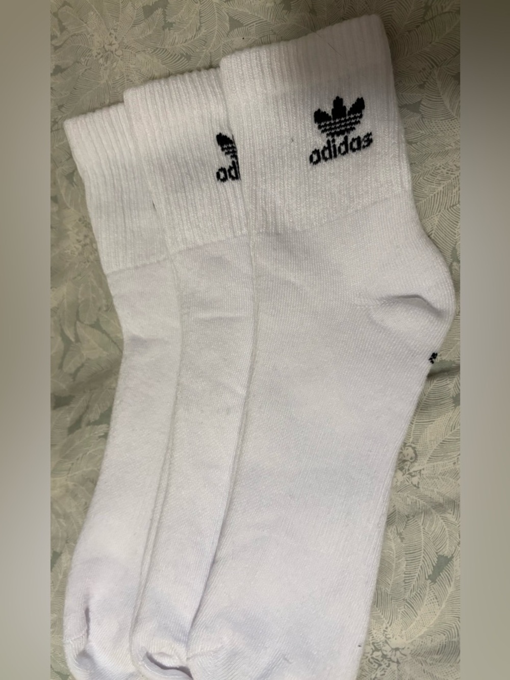 NWOT adidas White Crew Athletic Socks with Black Logo - 3 Pack